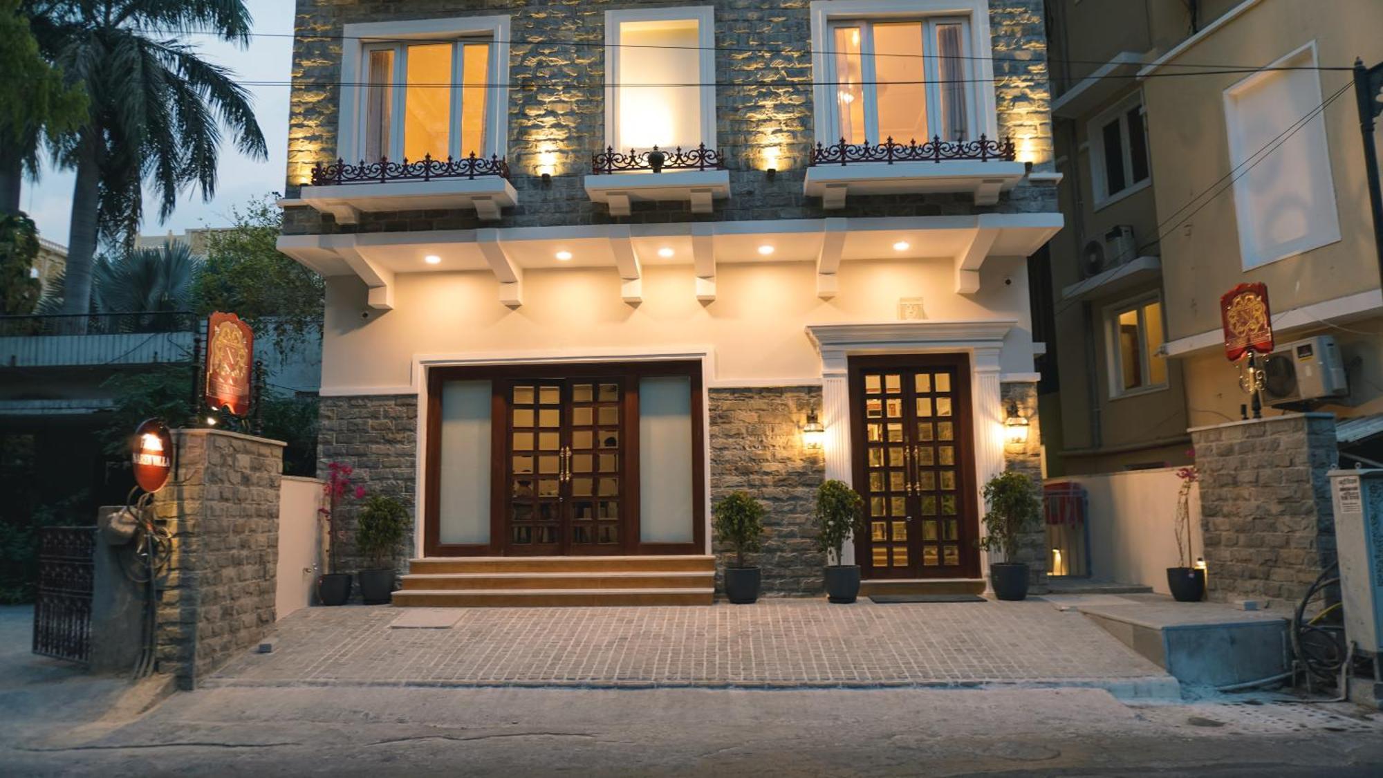 Hotel Naren Villa Udaipur Buitenkant foto