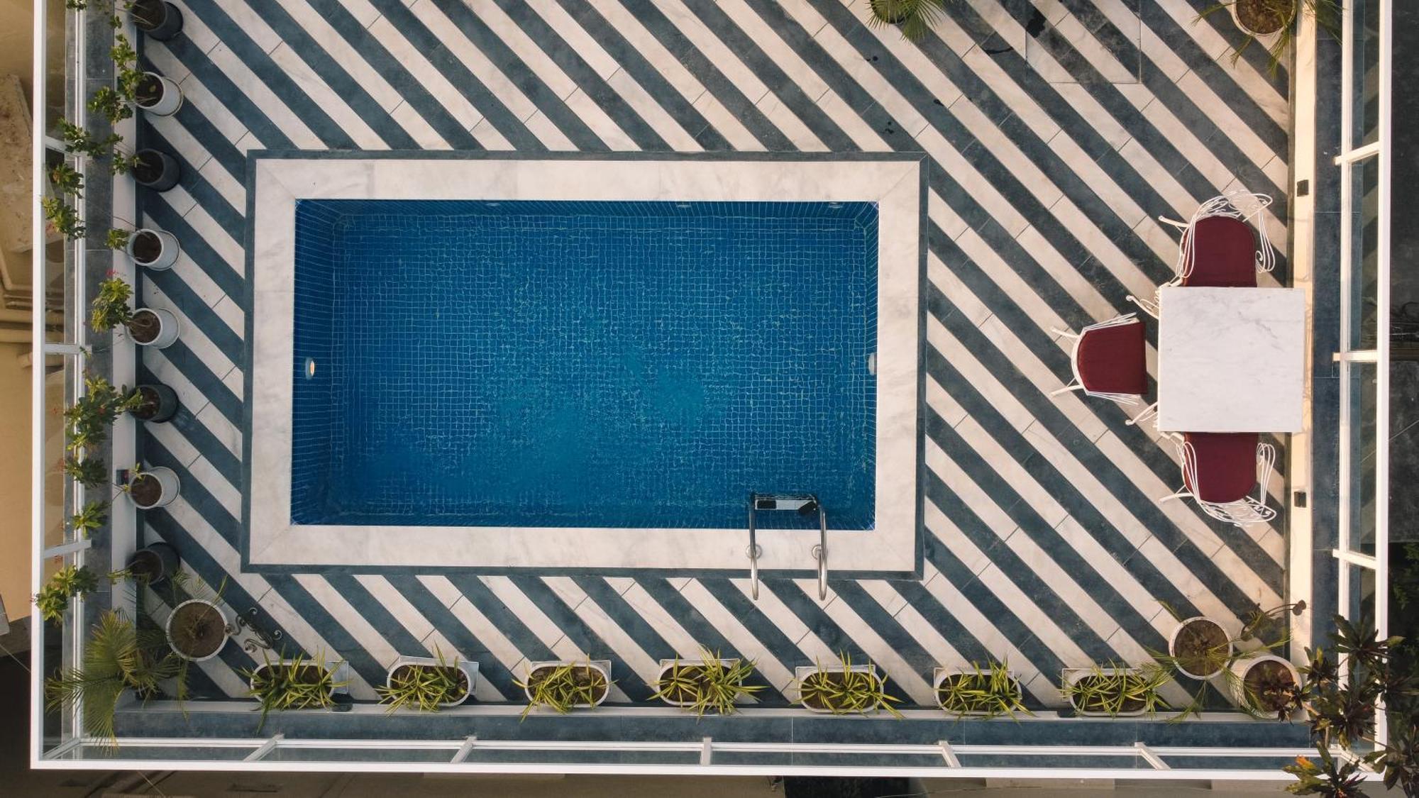 Hotel Naren Villa Udaipur Buitenkant foto